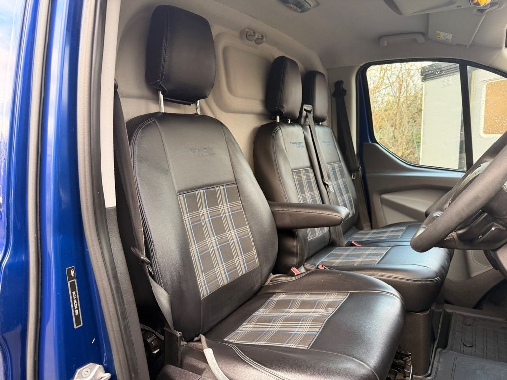Used Ford Transit Custom 2015 for sale - 77200333: Photo 18