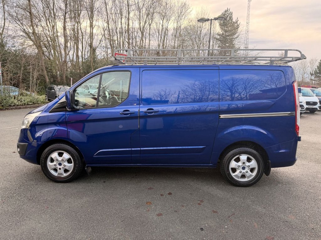 Used Ford Transit Custom 2015 for sale - 77200333: Photo 2