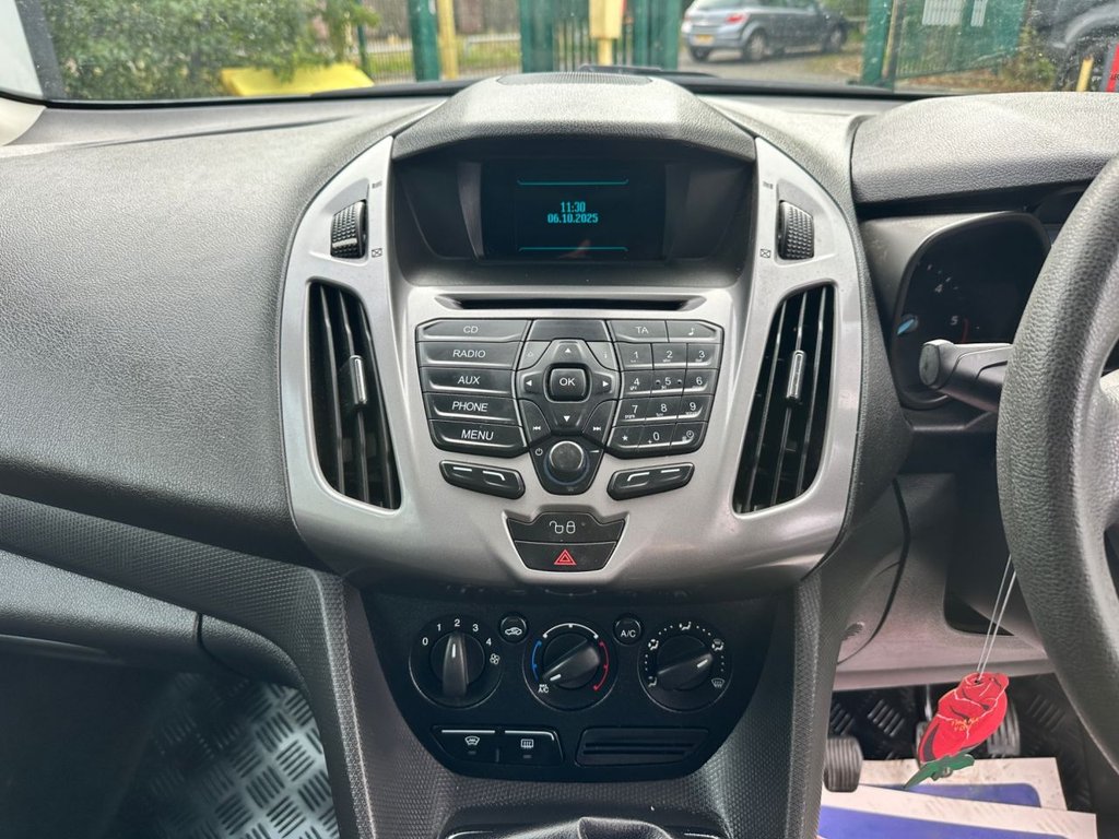 Used Ford Transit Connect 2017 for sale - 76185122: Photo 11