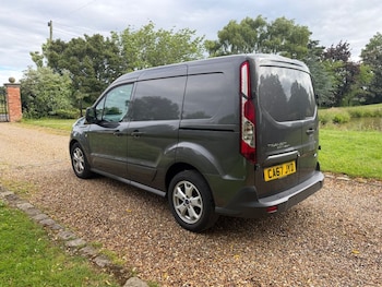 Used Ford Transit Connect 2017 for sale - 78931327: Photo