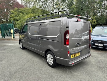 Used Vauxhall Vivaro 2016 for sale - 76185124: Photo