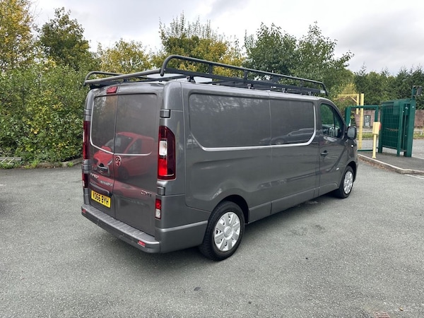Used Vauxhall Vivaro 2016 for sale - 76185124: Photo 5