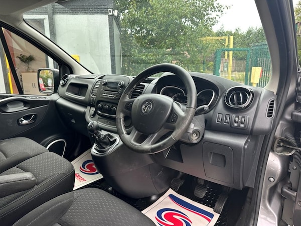 Used Vauxhall Vivaro 2016 for sale - 76185124: Photo 9