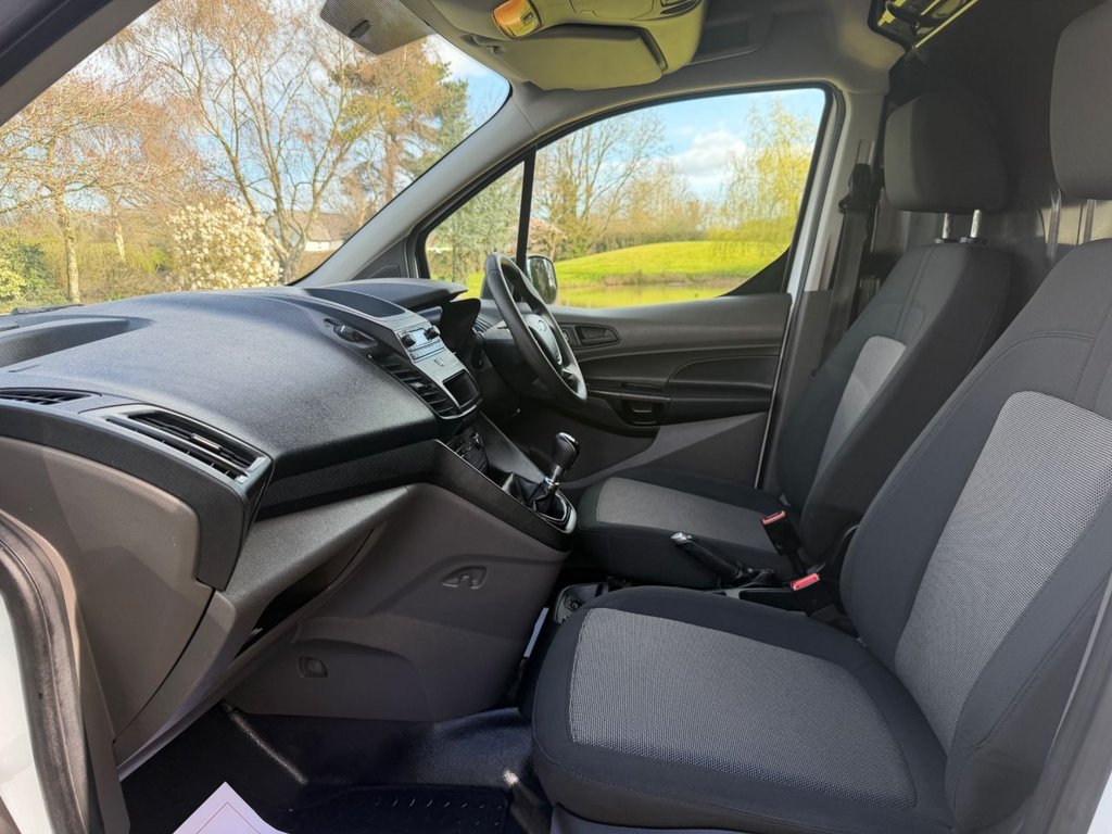 Used Ford Transit Connect 2018 for sale - 78030103: Photo 17