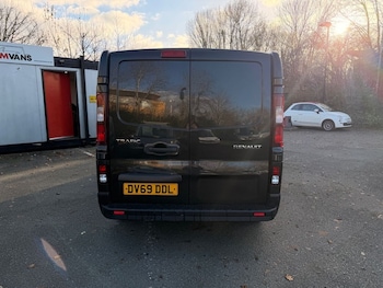 Used Renault Trafic 2019 for sale - 77048881: Photo