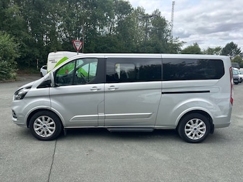 Used Ford Tourneo Custom 2022 for sale - 75654626: Photo