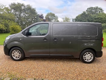 Used Vauxhall Vivaro 2020 for sale - 79870923: Photo