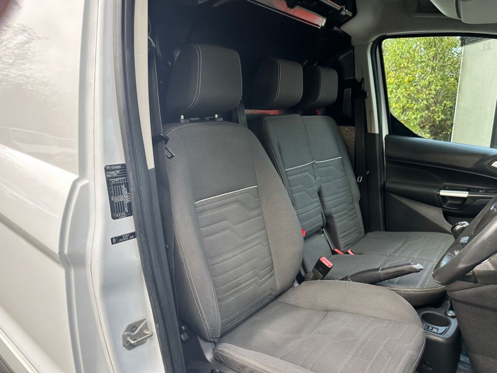 Used Ford Transit Connect 2015 for sale - 76356197: Photo 18