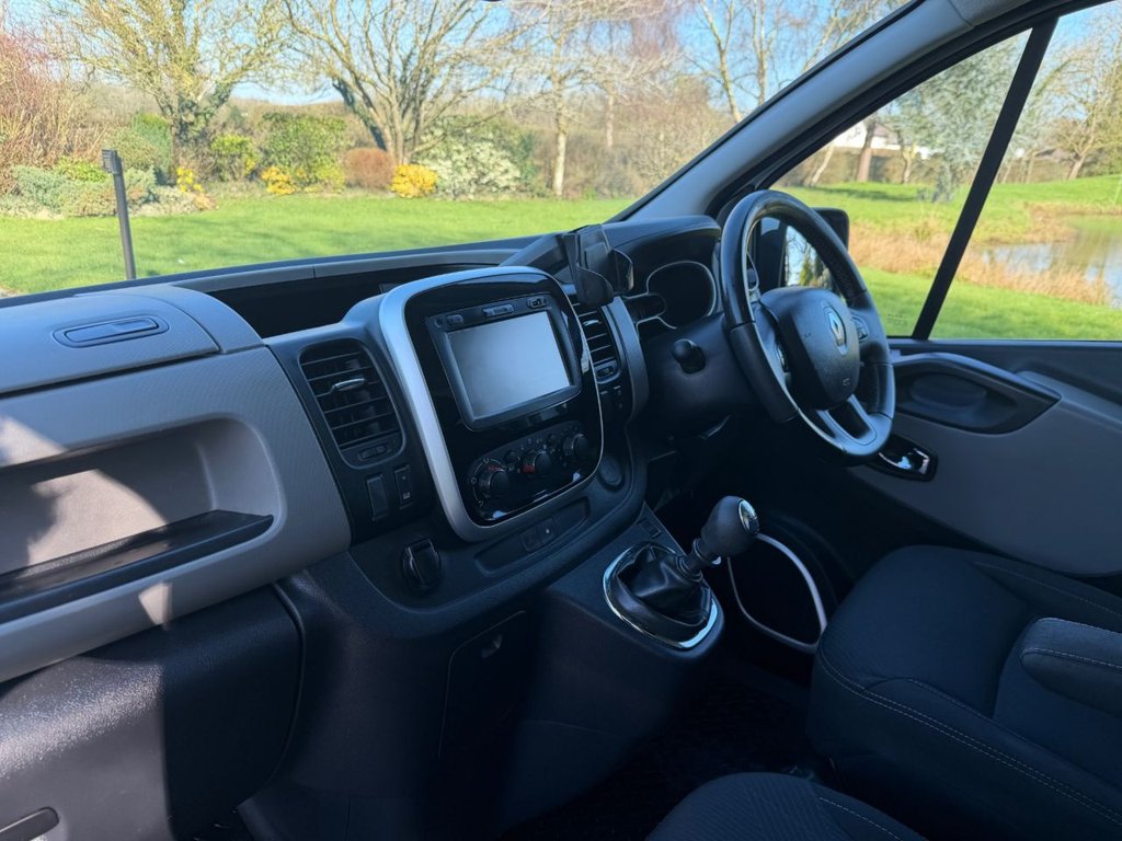 Used Renault Trafic 2018 for sale - 77748070: Photo 17