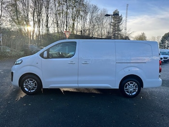 Used Vauxhall Vivaro 2020 for sale - 76962680: Photo