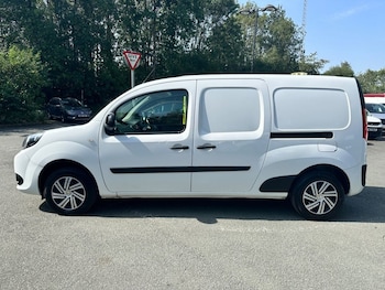 Used Nissan NV250 2019 for sale - 75573792: Photo