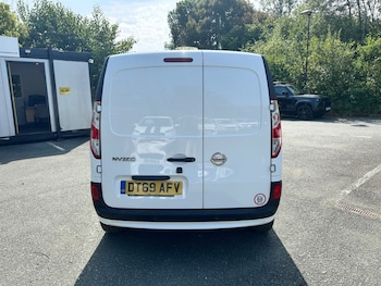Used Nissan NV250 2019 for sale - 75573792: Photo