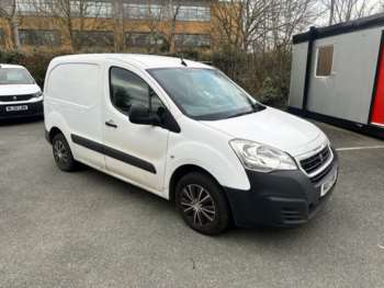 Used Peugeot Partner 2017 for sale - 74054813: Photo