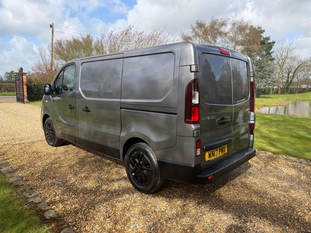 Used Renault Trafic 2017 for sale - 78069049: Photo 3