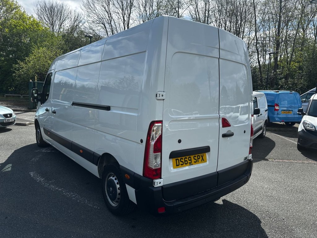 Used Vauxhall Movano 2019 for sale - 76395940: Photo 3