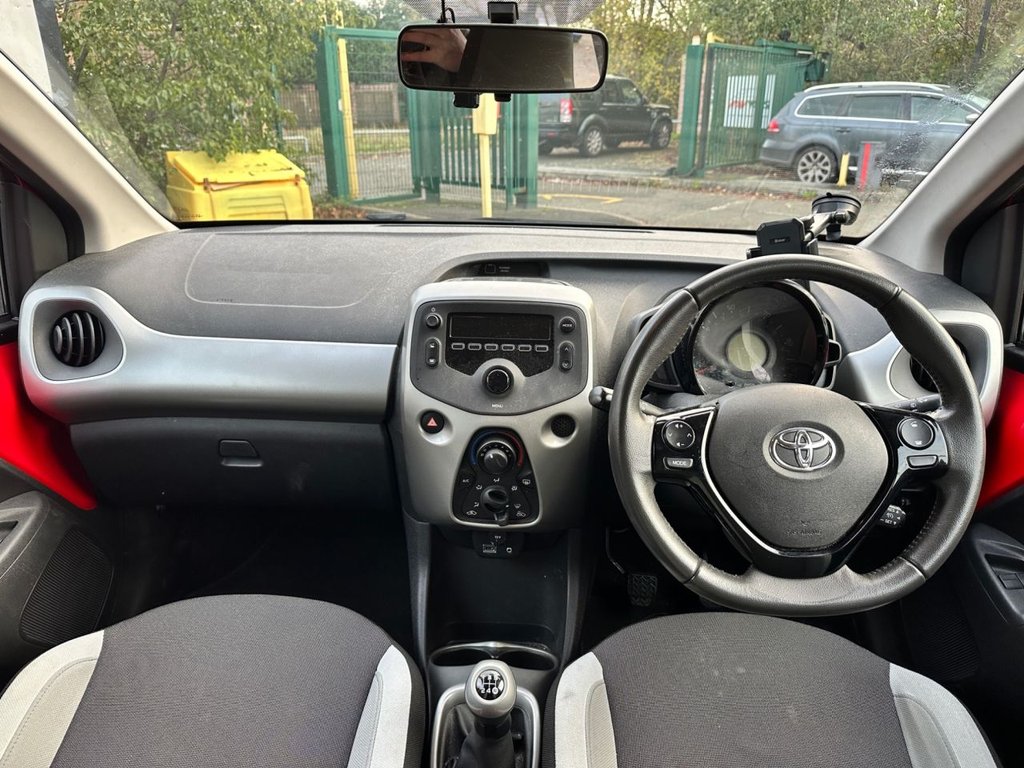 Used Toyota AYGO 2014 for sale - 76655188: Photo 14