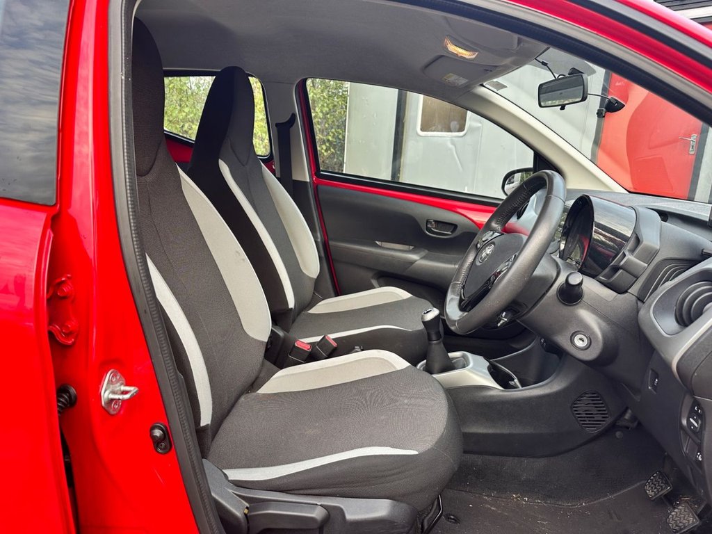 Used Toyota AYGO 2014 for sale - 76655188: Photo 15