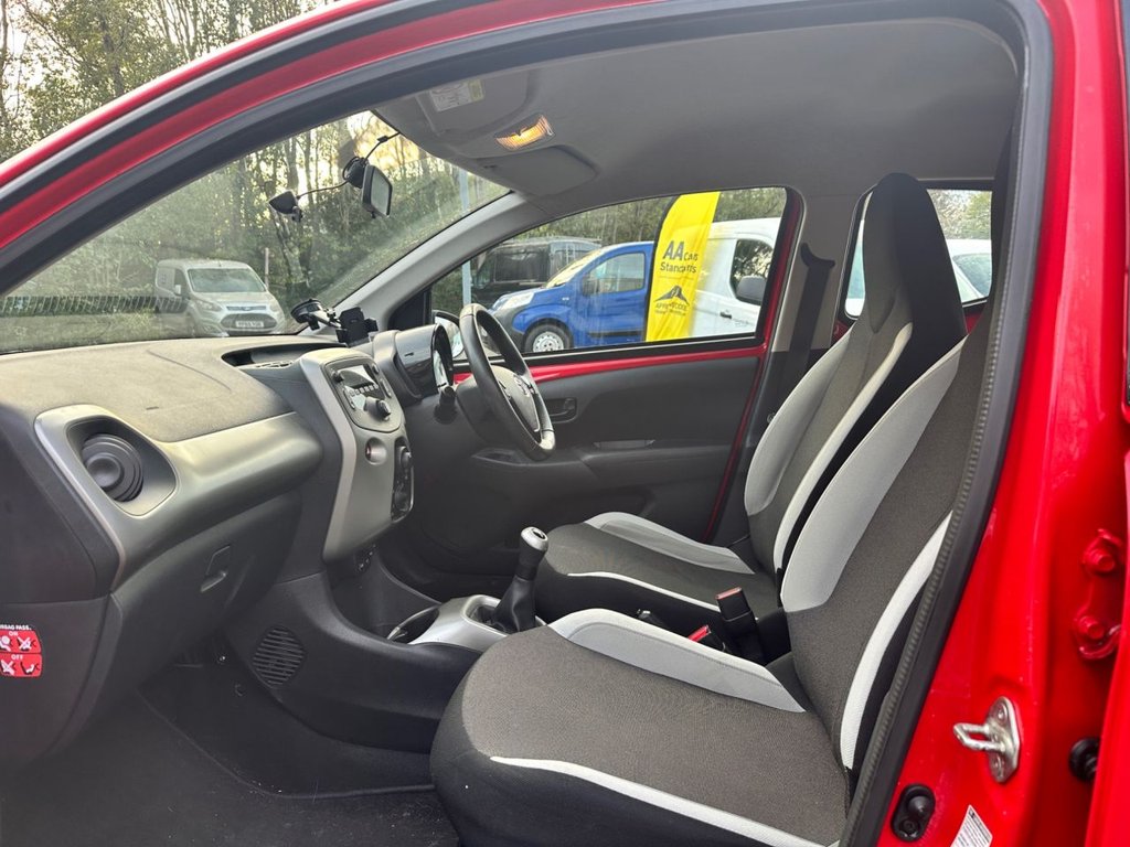 Used Toyota AYGO 2014 for sale - 76655188: Photo 17