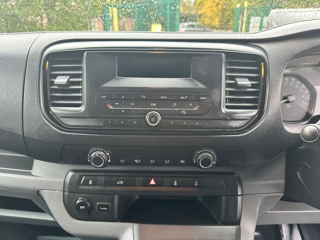 Used Vauxhall Vivaro 2019 for sale - 76535697: Photo 11