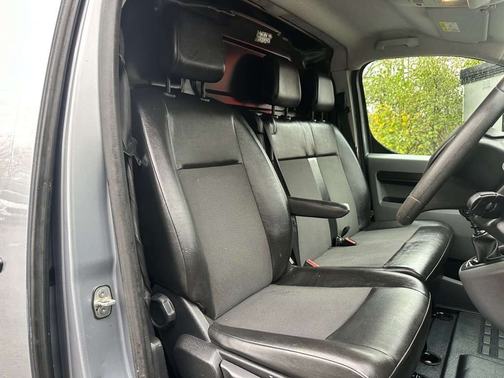 Used Vauxhall Vivaro 2019 for sale - 76535697: Photo 15