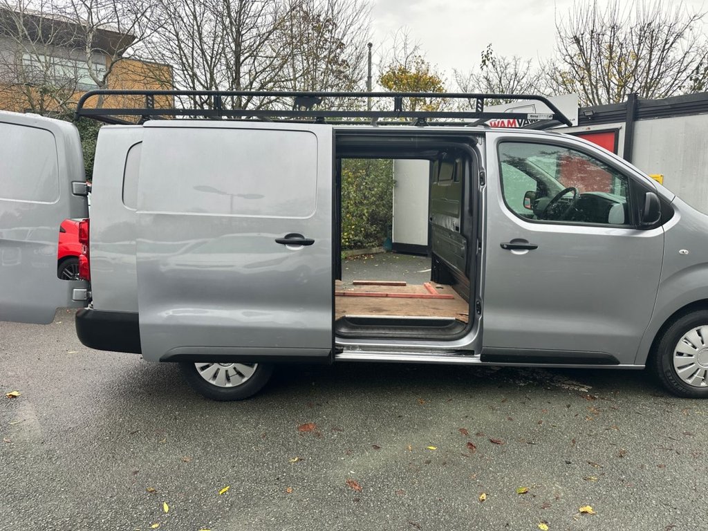 Used Vauxhall Vivaro 2019 for sale - 76535697: Photo 20