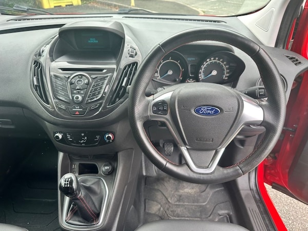 Used Ford Transit Courier 2017 for sale - 75666391: Photo 10
