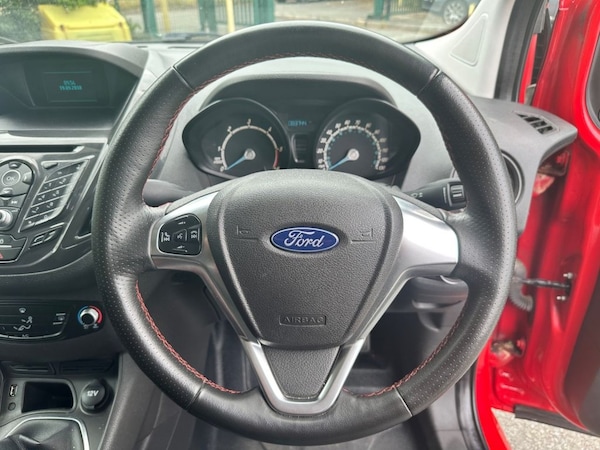 Used Ford Transit Courier 2017 for sale - 75666391: Photo 13