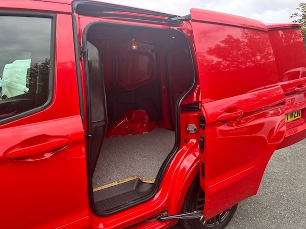 Used Ford Transit Courier 2017 for sale - 75666391: Photo 21