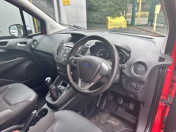 Used Ford Transit Courier 2017 for sale - 75666391: Photo 9