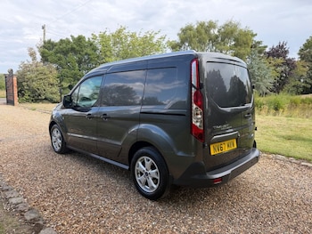 Used Ford Transit Connect 2018 for sale - 79632701: Photo