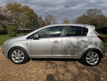 Used Vauxhall Corsa 2010 for sale - 78358013: Photo