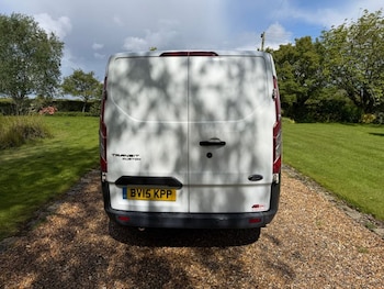 Used Ford Transit Custom 2015 for sale - 78619195: Photo