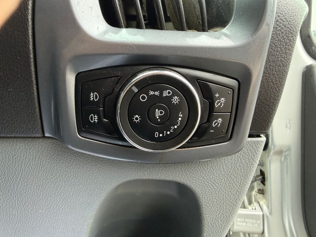 Used Ford Transit Custom 2014 for sale - 77642188: Photo 16