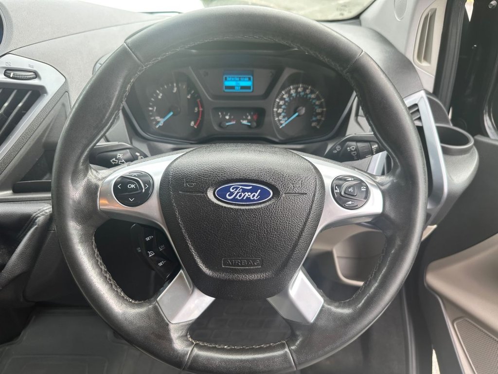 Used Ford Transit Custom 2017 for sale - 76368137: Photo 17
