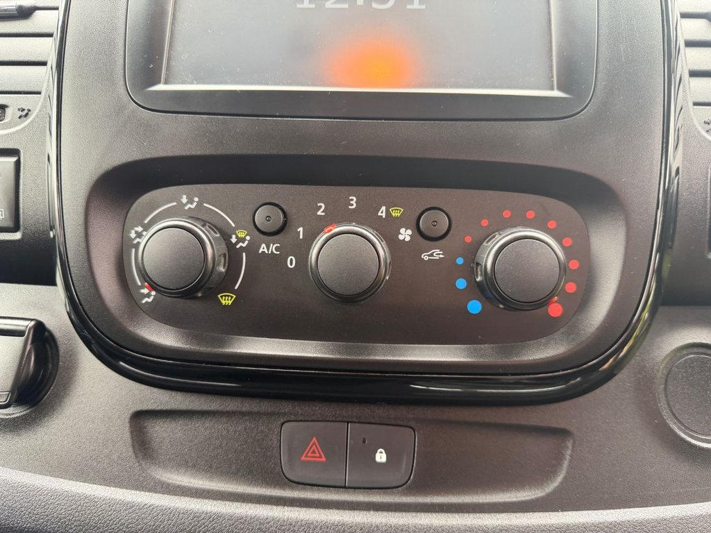 Used Vauxhall Vivaro 2018 for sale - 77594541: Photo 14