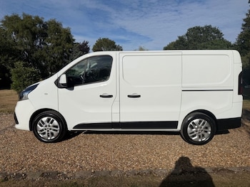 Used Renault Trafic 2018 for sale - 79485682: Photo
