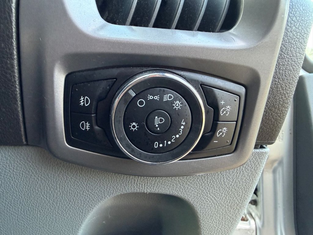 Used Ford Transit Custom 2015 for sale - 77660234: Photo 14