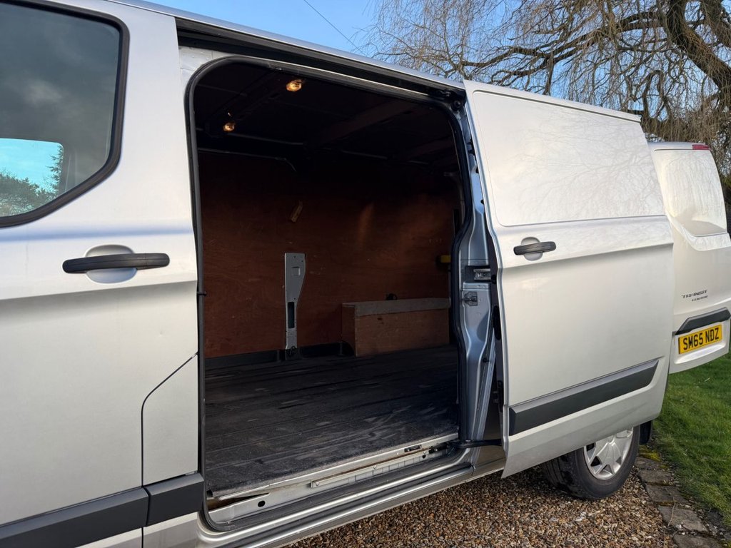 Used Ford Transit Custom 2015 for sale - 77660234: Photo 21