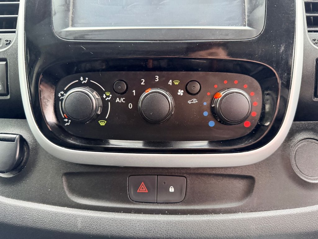 Used Renault Trafic 2017 for sale - 77534271: Photo 13