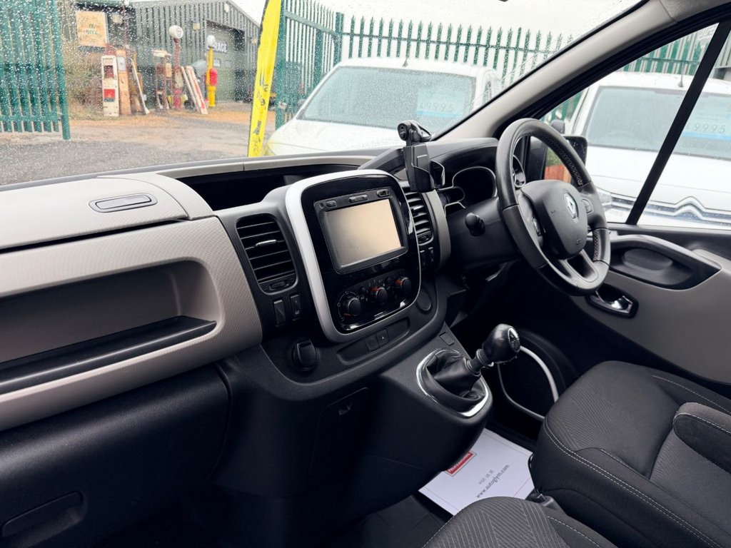 Used Renault Trafic 2017 for sale - 77534271: Photo 17