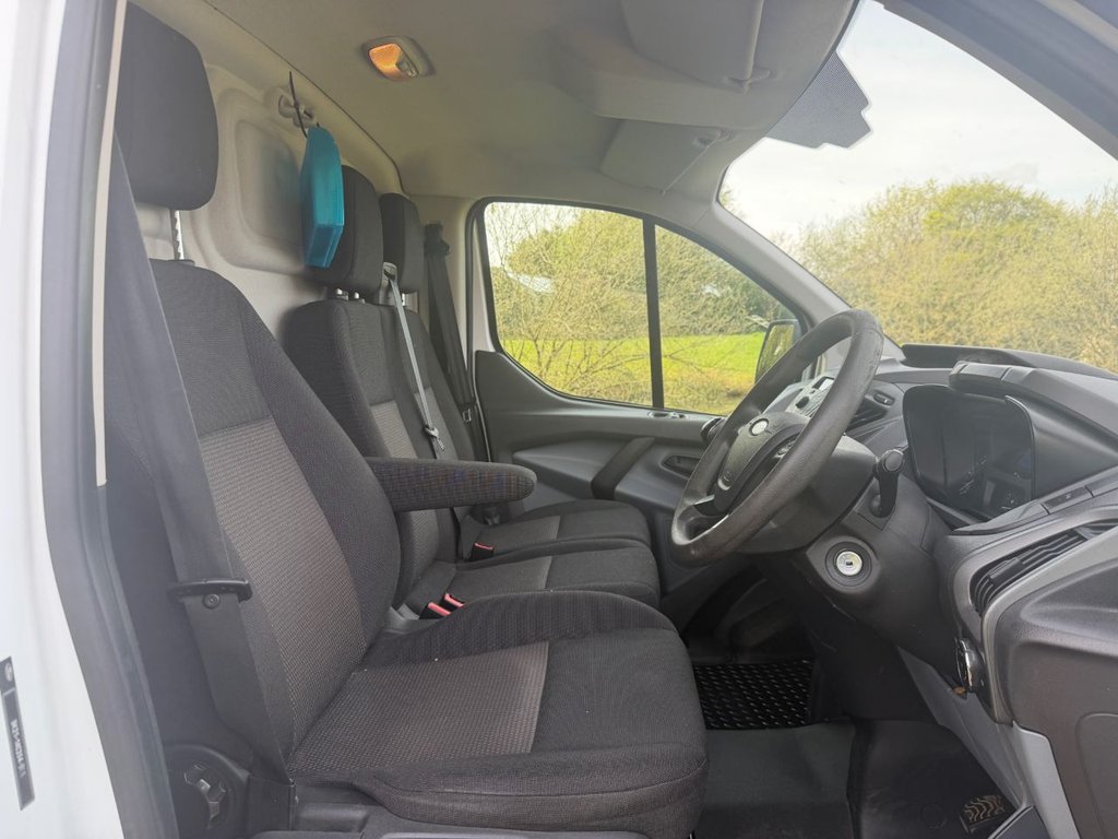 Used Ford Transit Custom 2015 for sale - 78200213: Photo 14