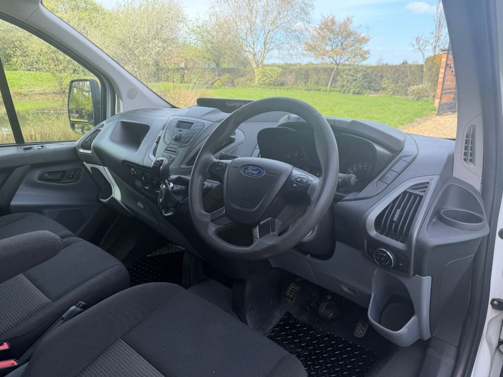 Used Ford Transit Custom 2015 for sale - 78200213: Photo 9
