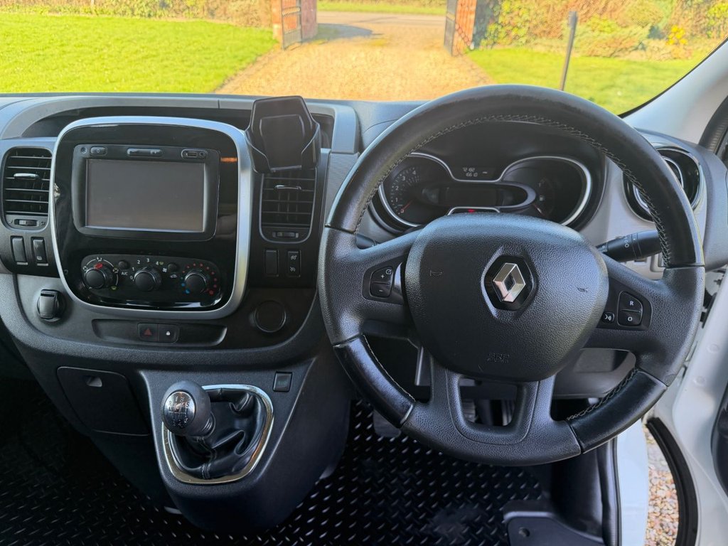 Used Renault Trafic 2018 for sale - 78082273: Photo 10