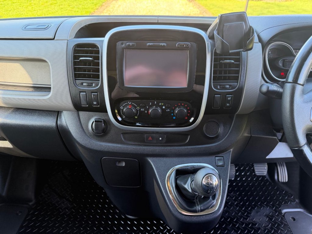 Used Renault Trafic 2018 for sale - 78082273: Photo 11