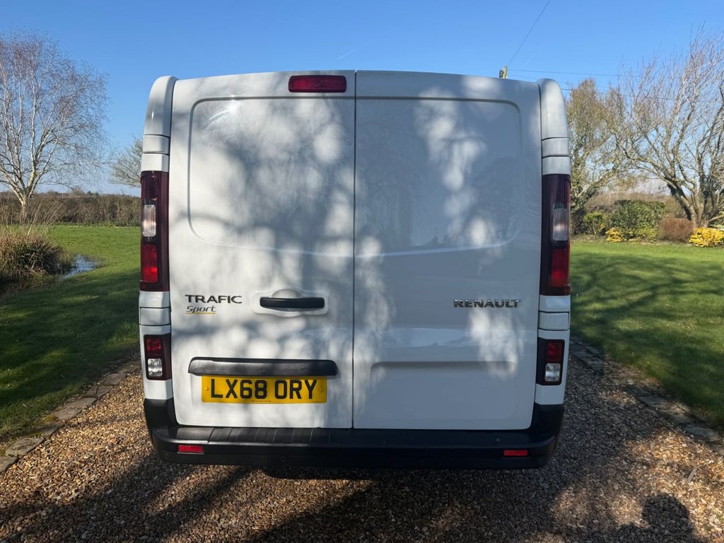 Used Renault Trafic 2018 for sale - 78082273: Photo 4