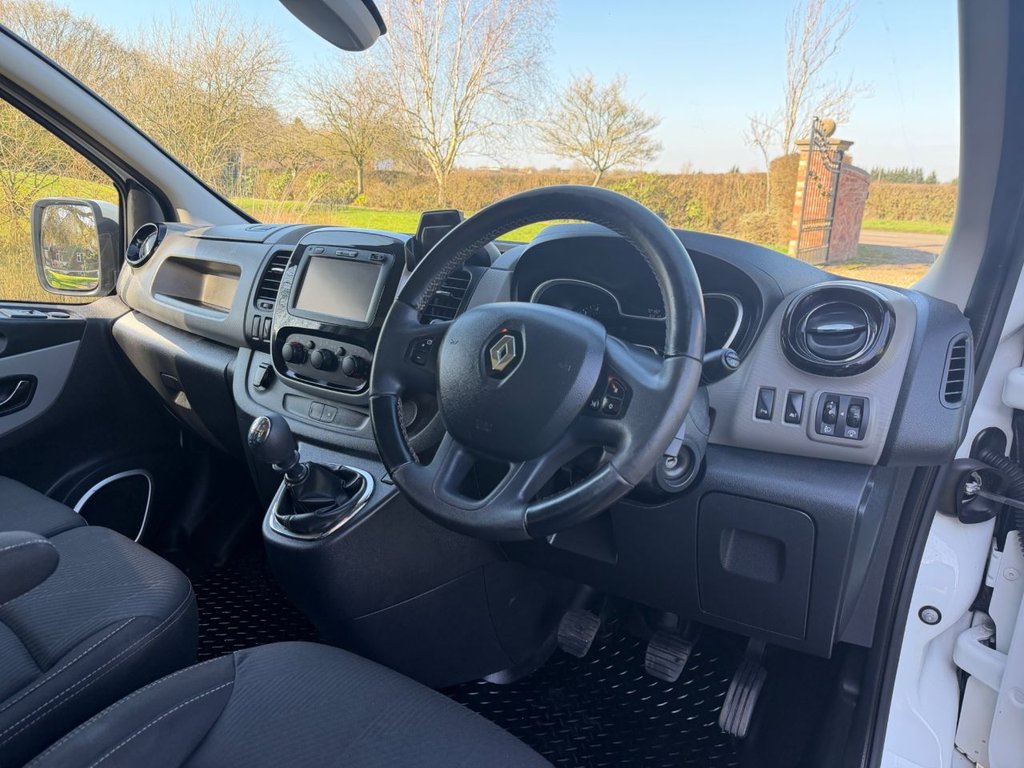 Used Renault Trafic 2018 for sale - 78082273: Photo 9