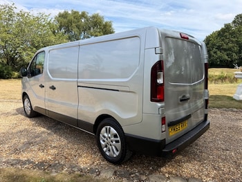 Used Renault Trafic 2019 for sale - 79481983: Photo