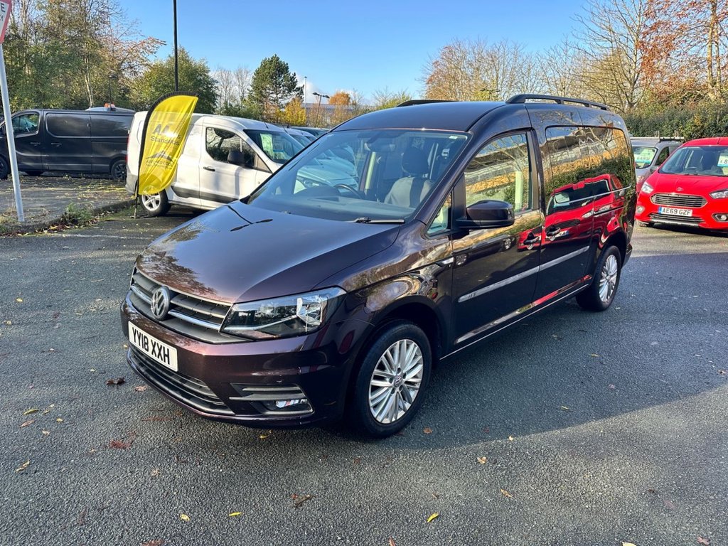 Used Volkswagen Caddy Maxi Life 2018 for sale - 76570321: Photo 2