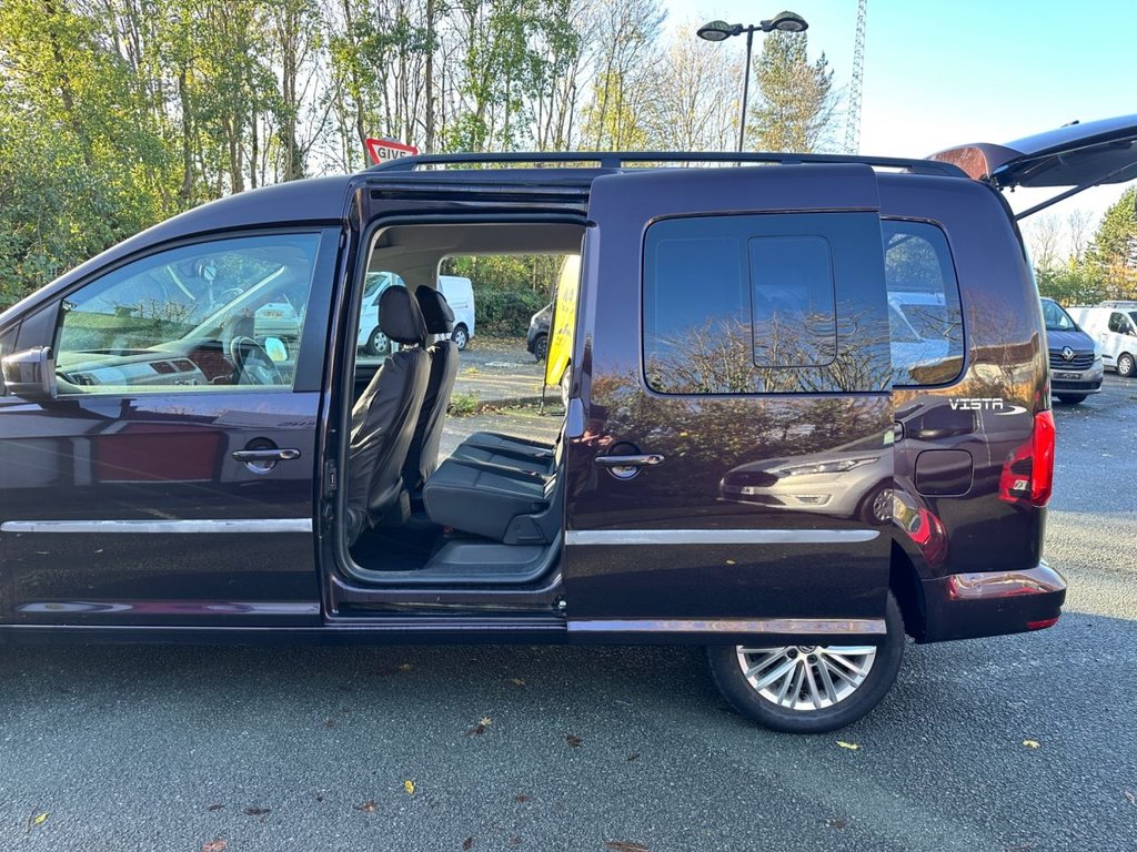 Used Volkswagen Caddy Maxi Life 2018 for sale - 76570321: Photo 20