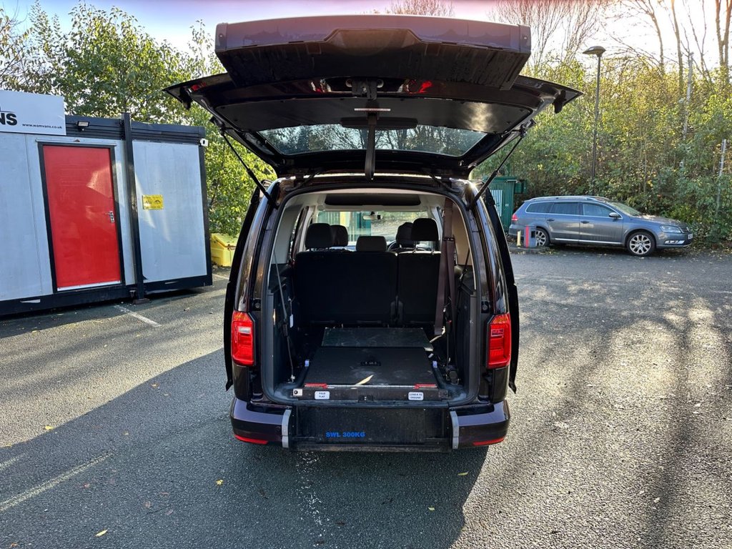 Used Volkswagen Caddy Maxi Life 2018 for sale - 76570321: Photo 24